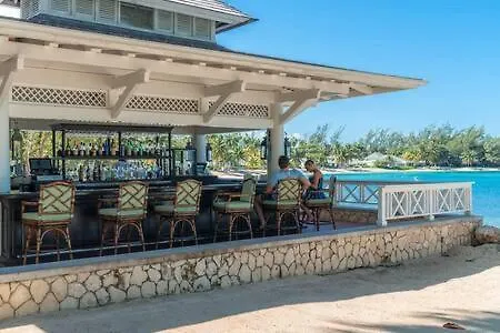 Hospitalityexpert Charming 4 Bedroom Villa Sleeps 10 - Pool Hot Tub Beach & Private Chef مونتيغو باي