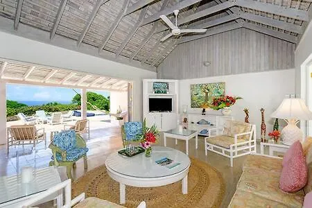 Hospitalityexpert Charming 4 Bedroom Villa Sleeps 10 - Pool Hot Tub Beach & Private Chef مونتيغو باي
